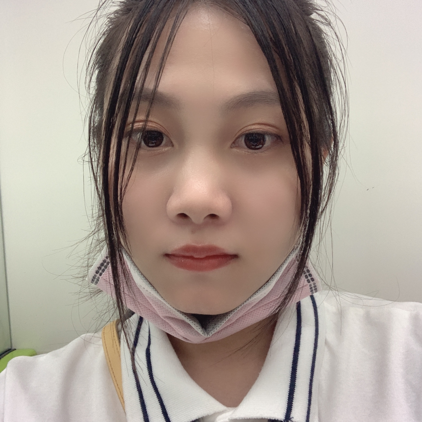 坚强凝眸长颈鹿的照片