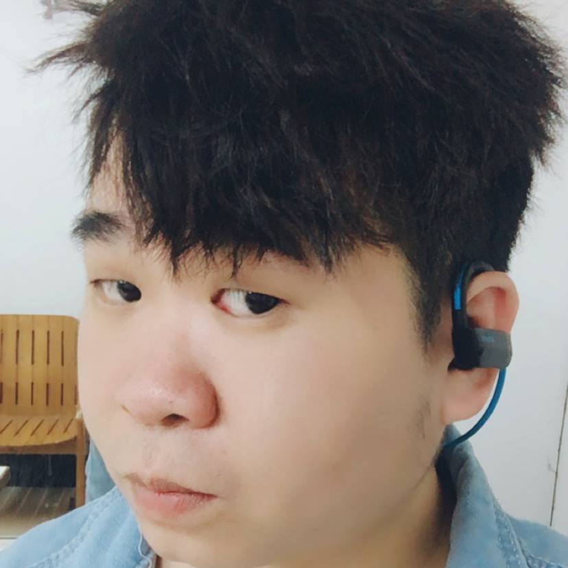 雪碧踢瘦瘦的照片