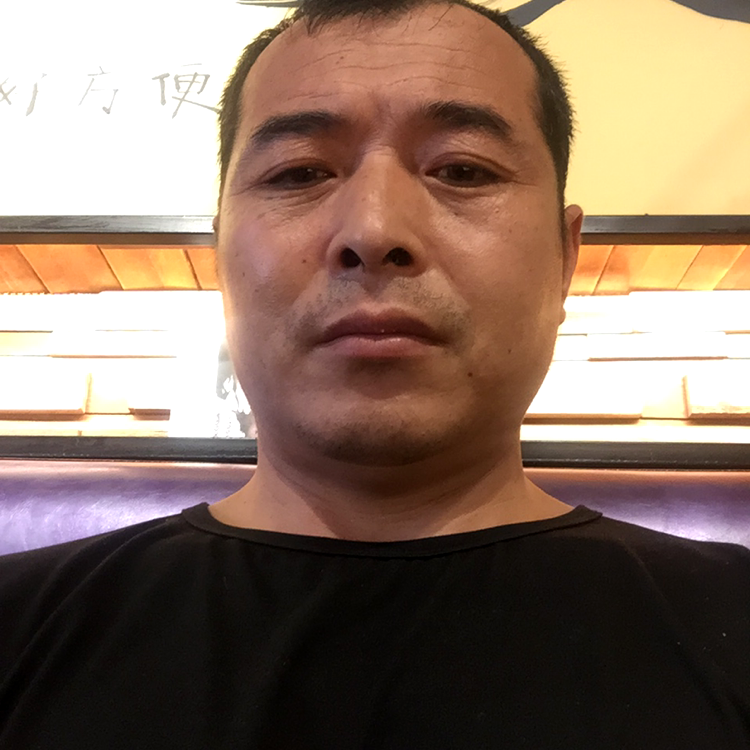 大米深拥奋斗的照片