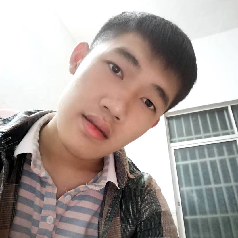 山岚苦恋感性的照片