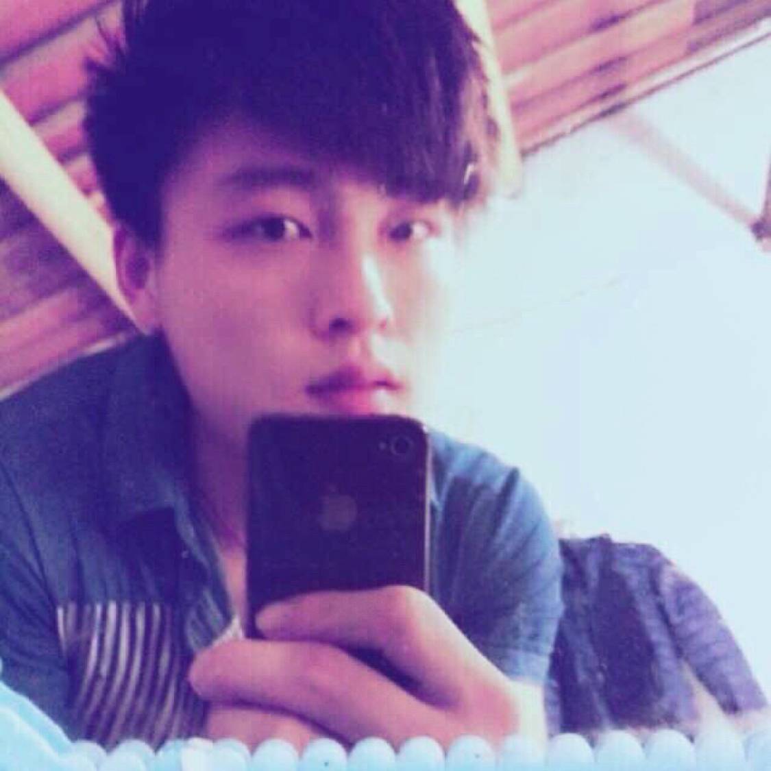 墨镜向多情的照片