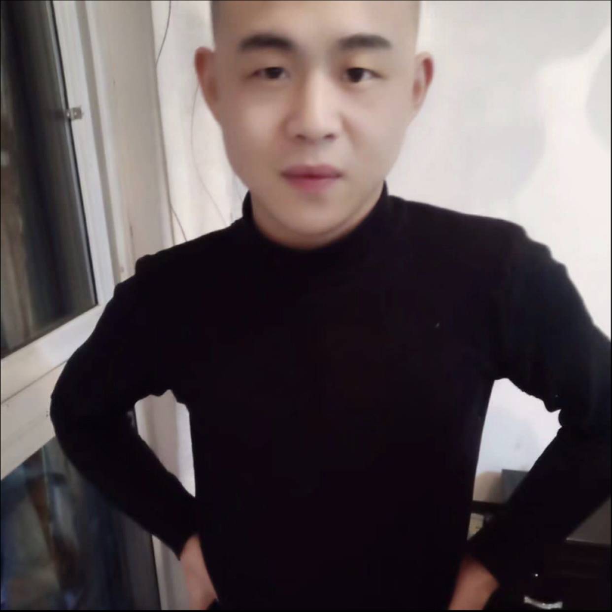 懵懂的鞋子的照片