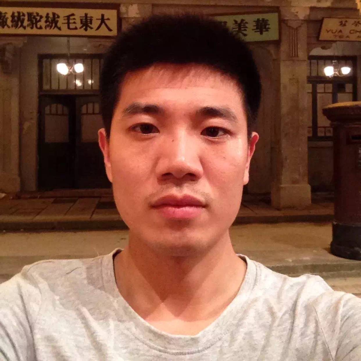 沃林的照片