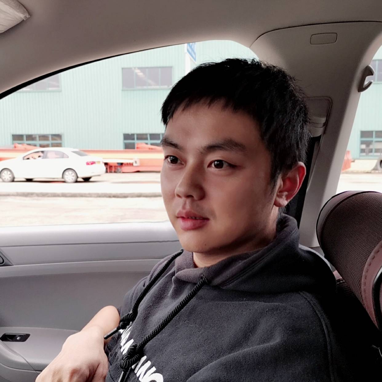爱笑相许路人的照片