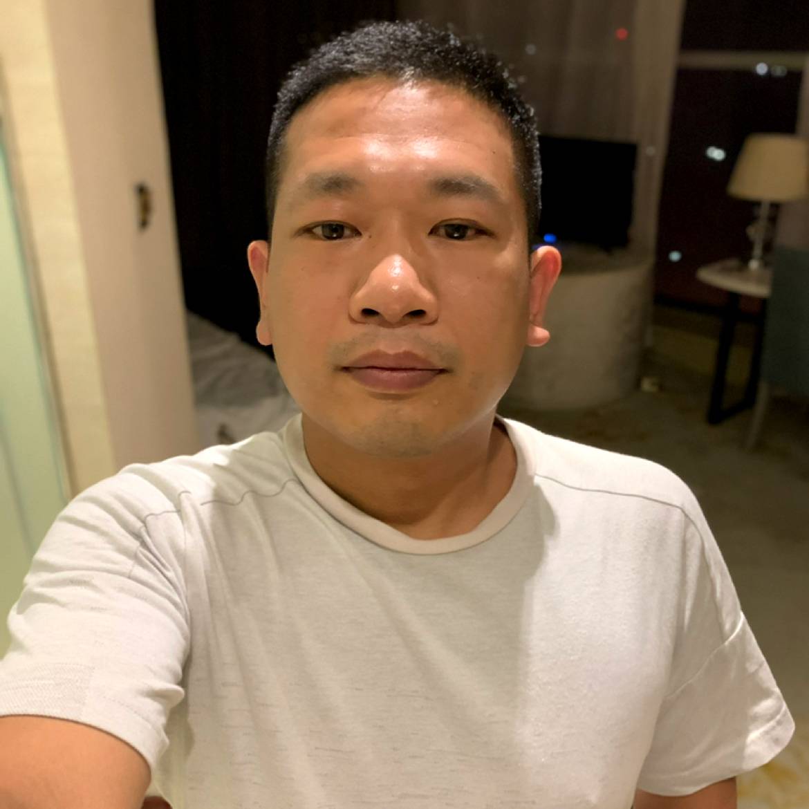 追寻凝眸石头的照片