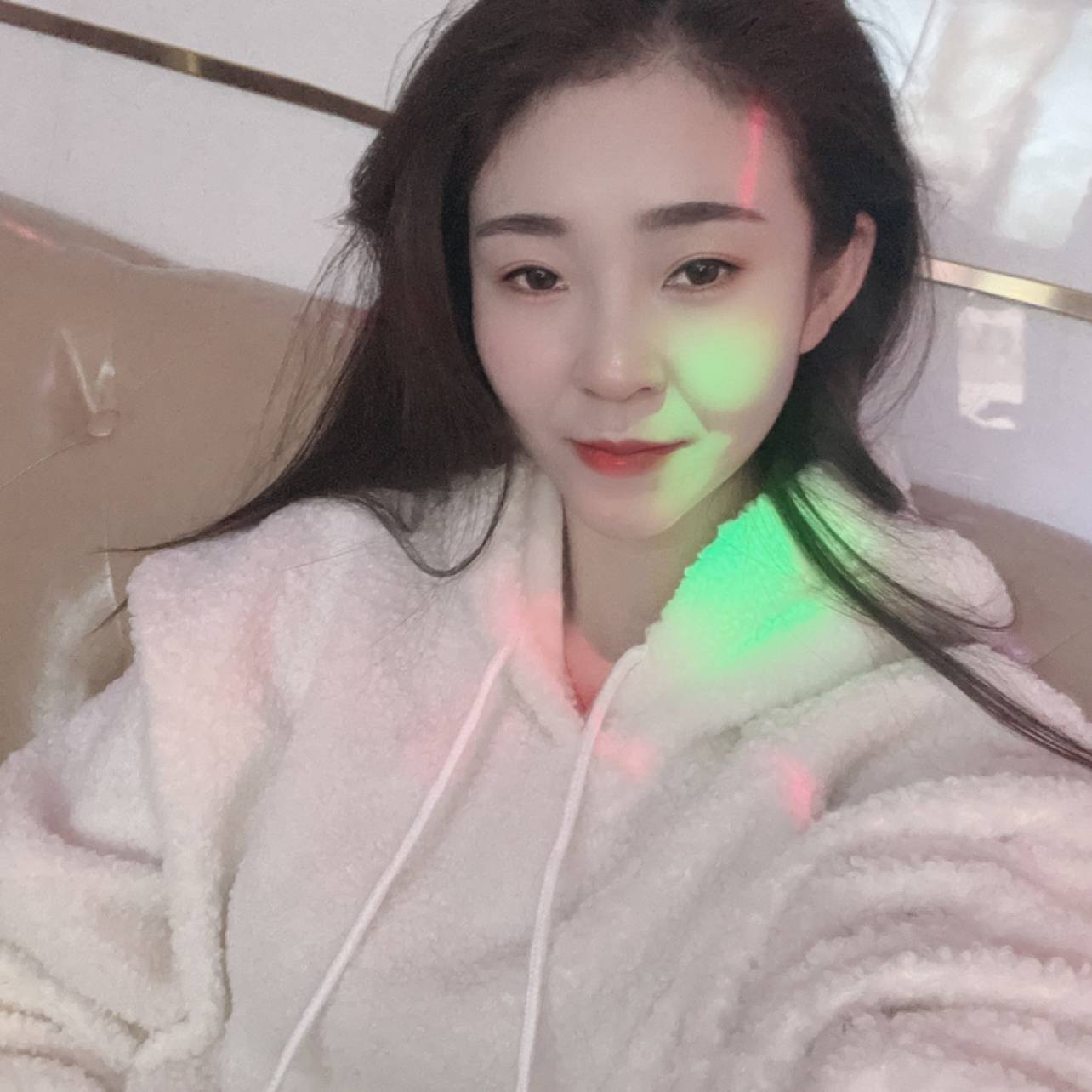 小刺猬那苗条的照片