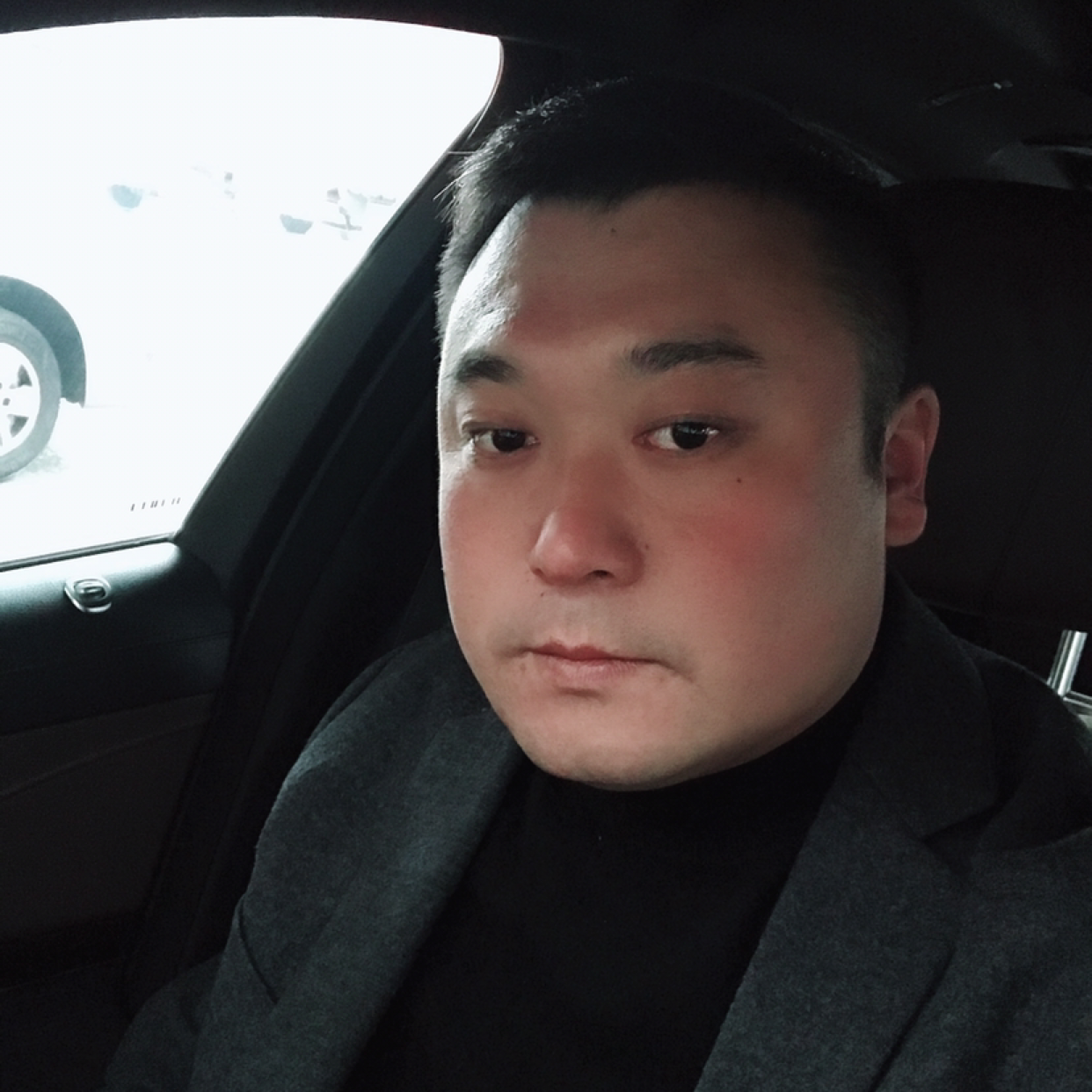 一根木头的照片