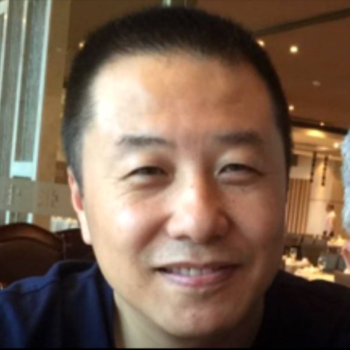 谦谦君子男的照片