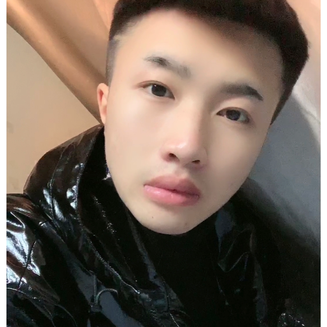 Sjshshs的照片