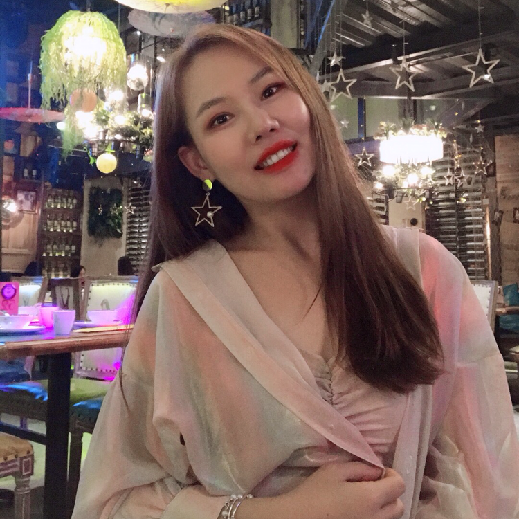 爱运动的小仙女的照片