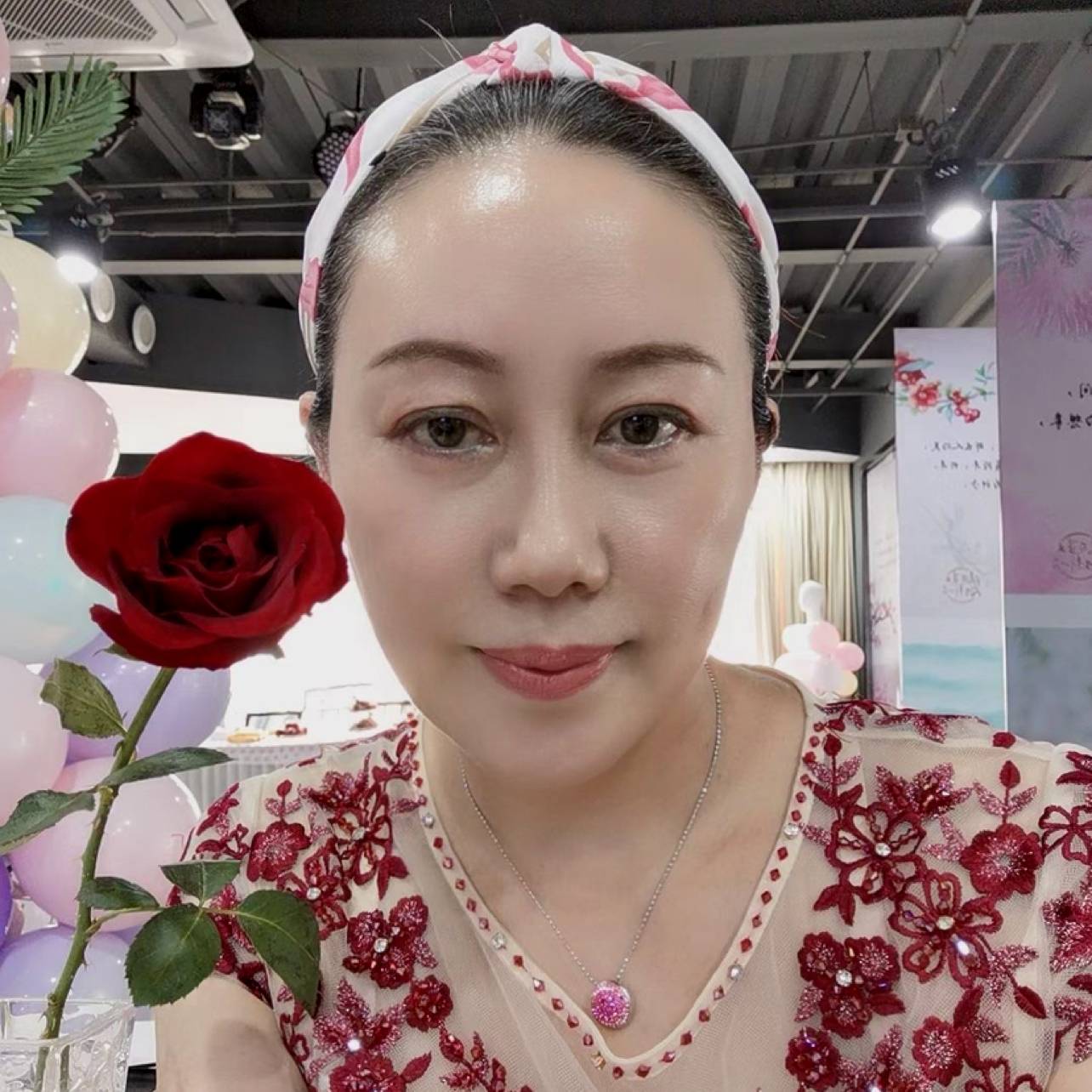 一支野百合的照片