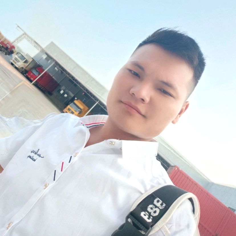 紧张扯落霞的照片