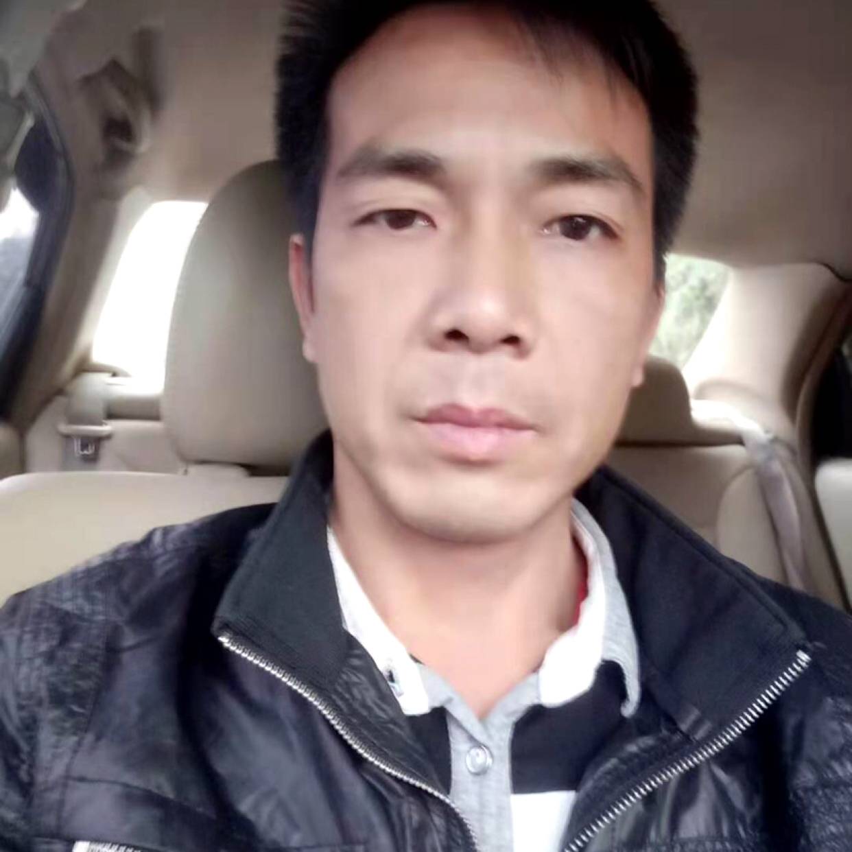 饱满给心岛的照片