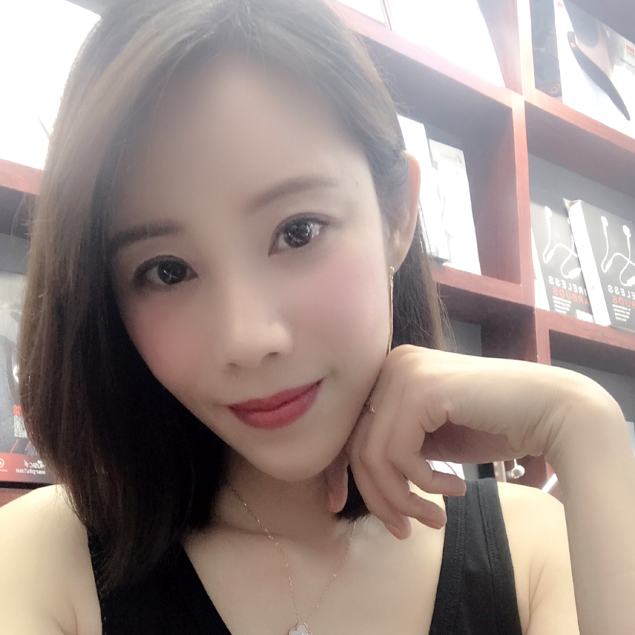 后来爱星月的照片