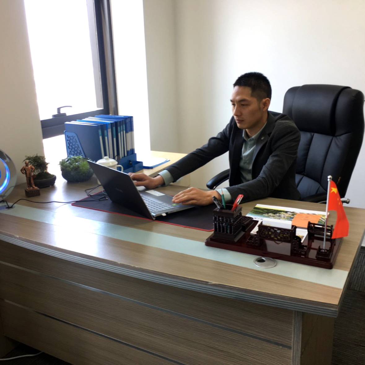 西南阿正的照片