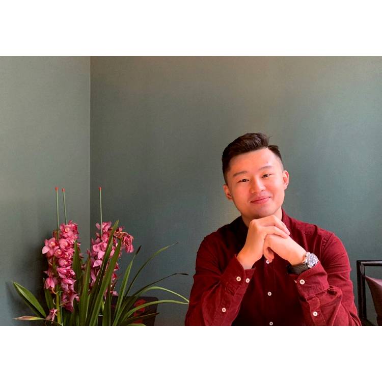 曾经浅吻薯片的照片