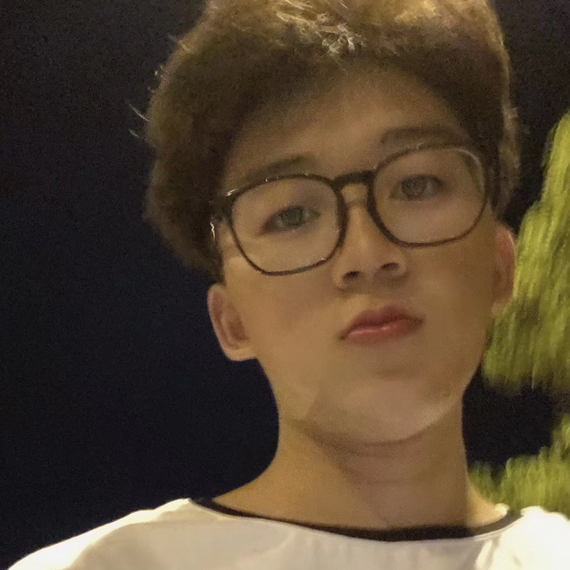 超超超、的照片