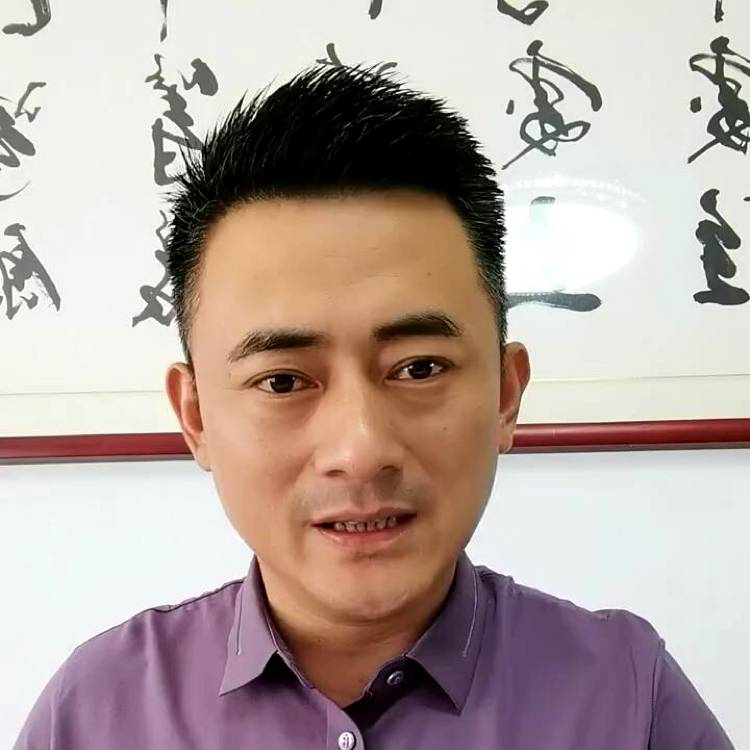 风华世故的照片