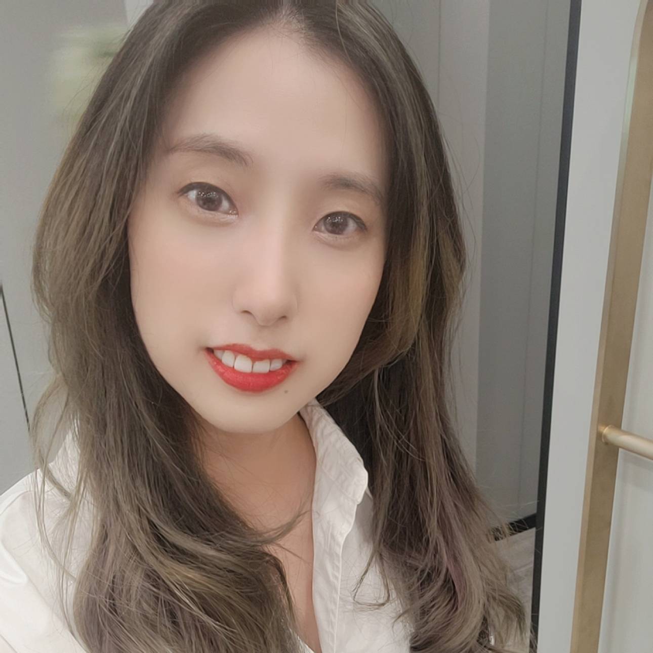 Vivi_静的照片