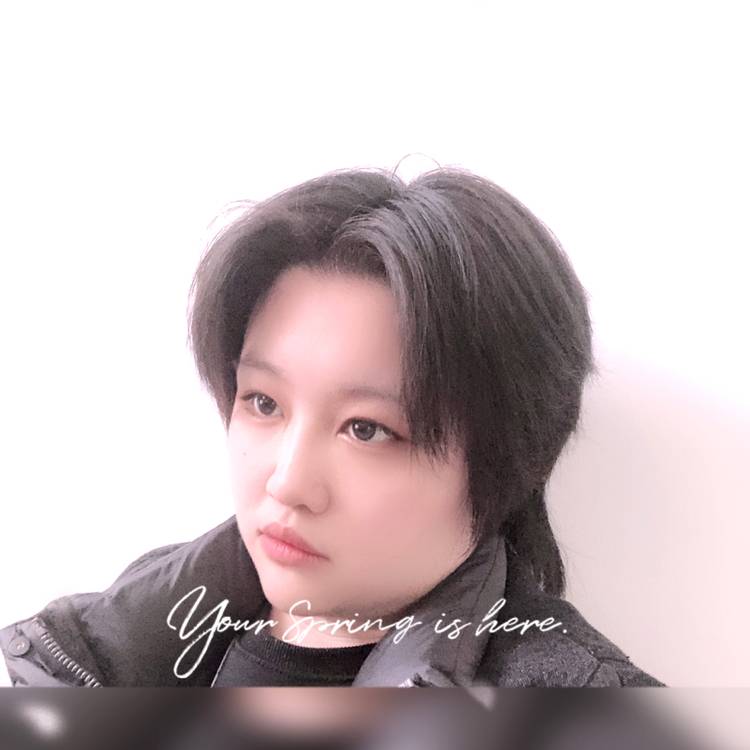 落寞愿青衣的照片