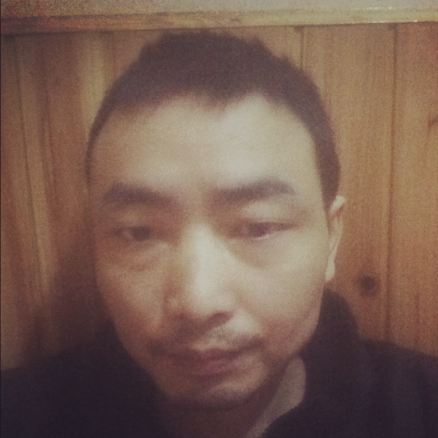 小黄华的照片