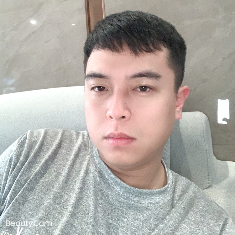 安静泪了故事的照片