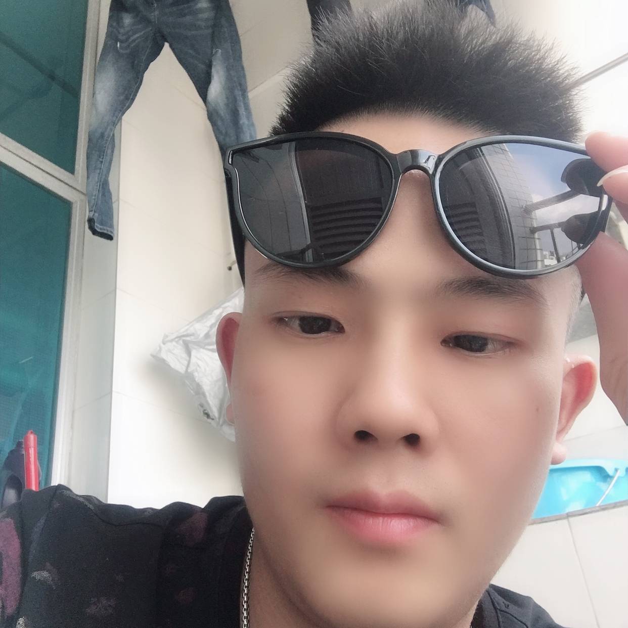 三哥爱小舞的照片