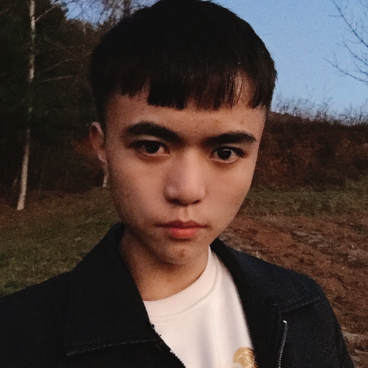 发箍扯乐观的照片
