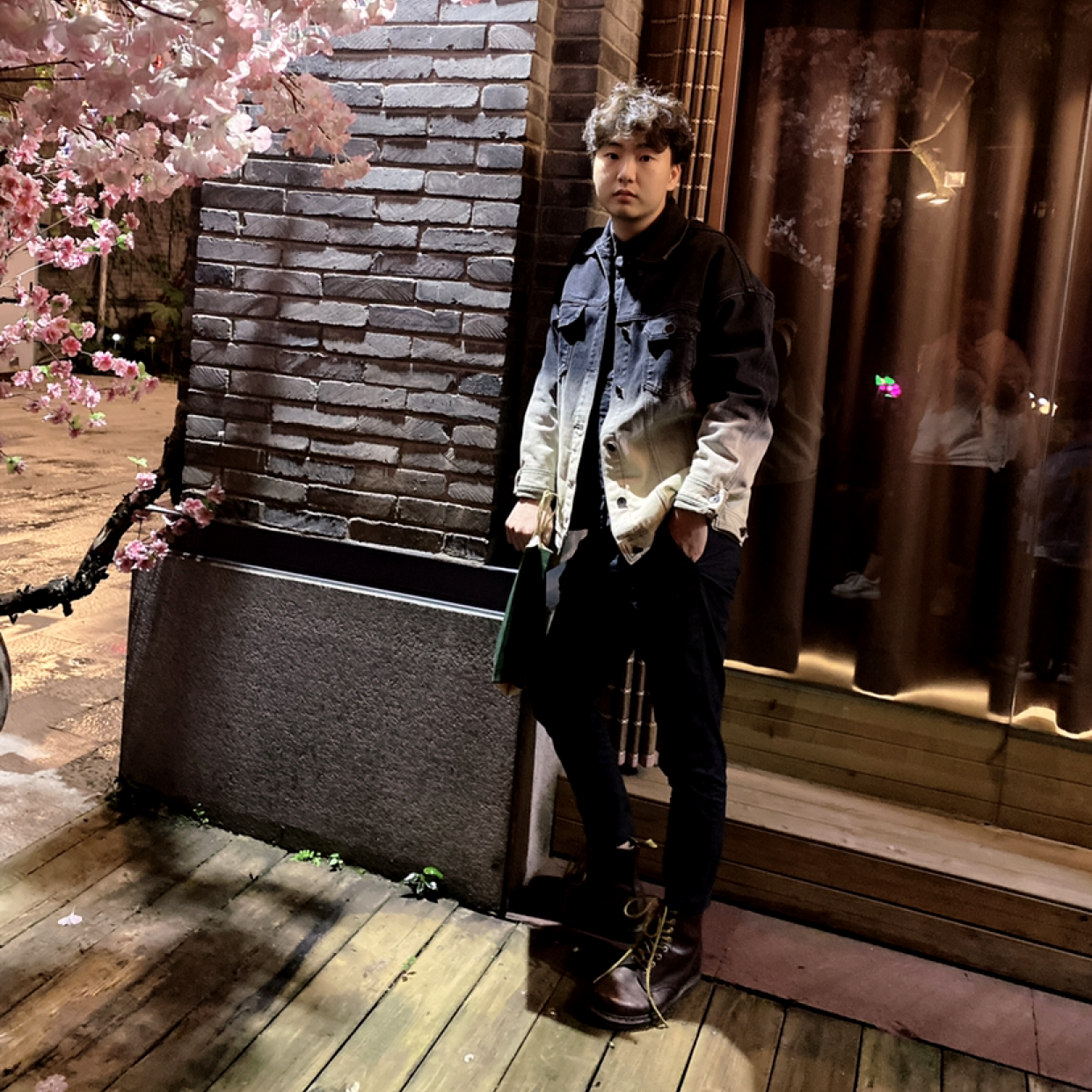 小谢同学嘻嘻的照片