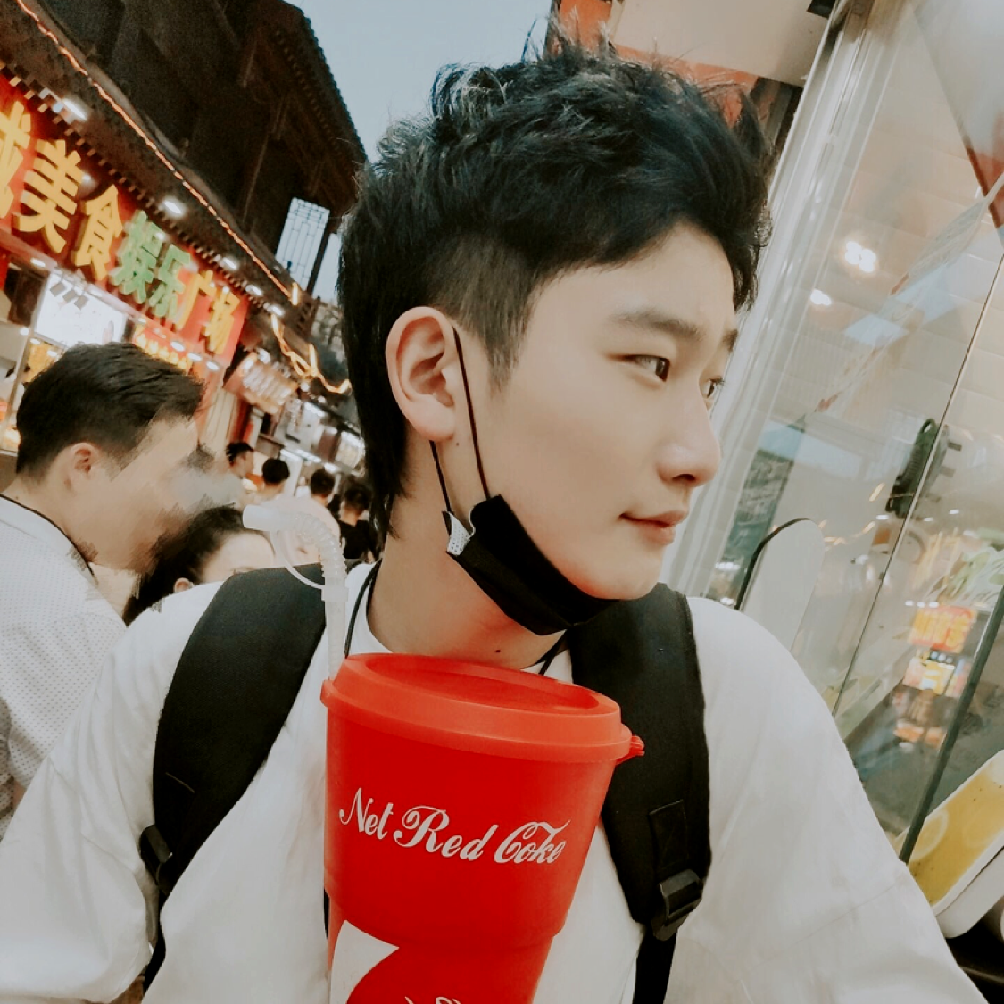 丿濮思远的照片