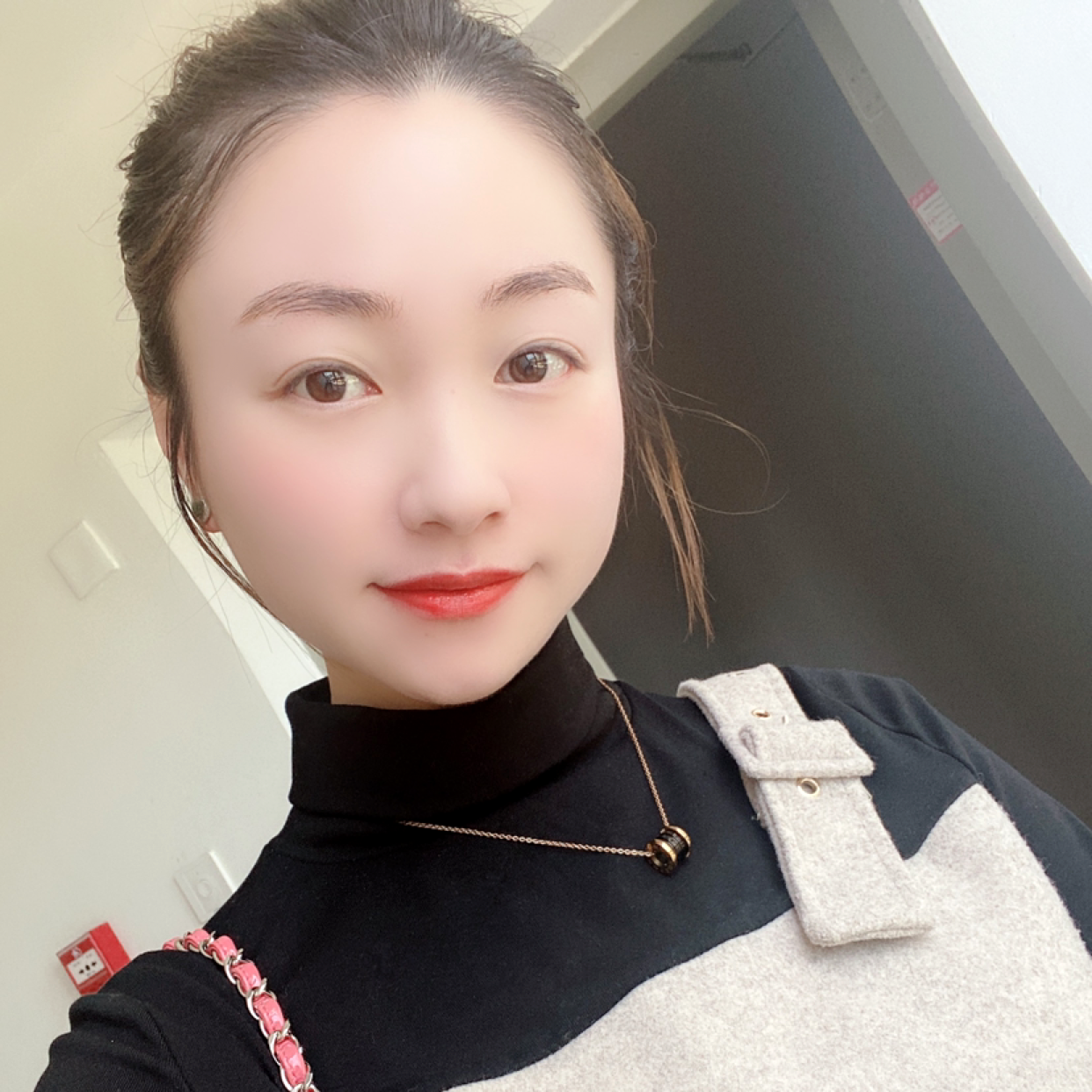 百合文静的照片