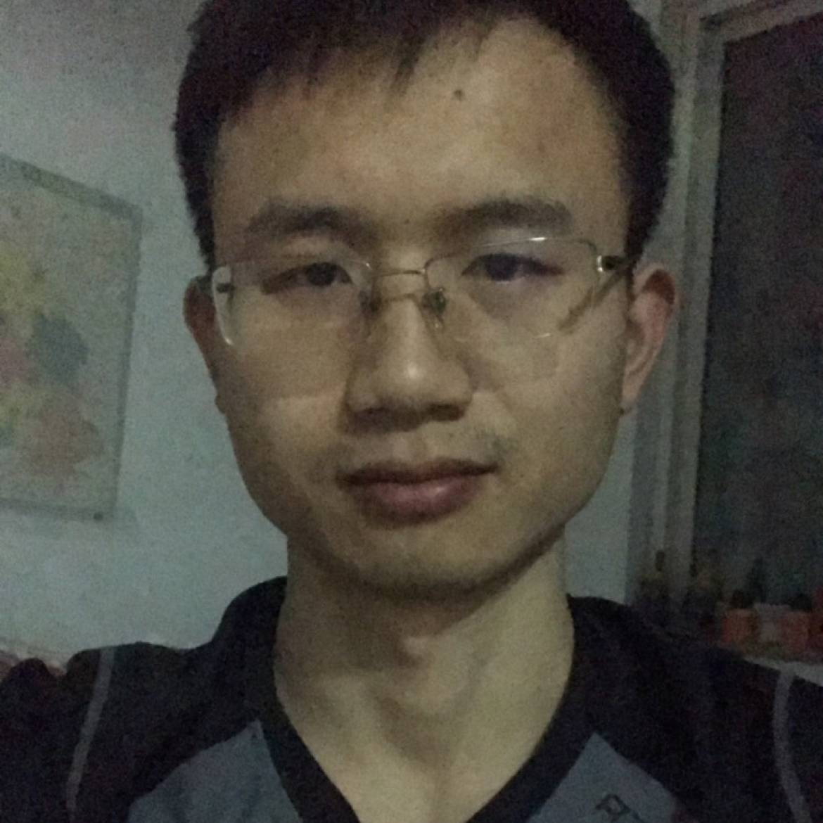 技术工程绣花匠的照片