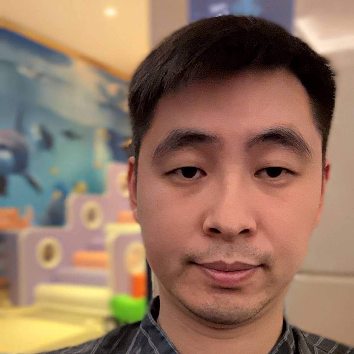 白玉柱的照片
