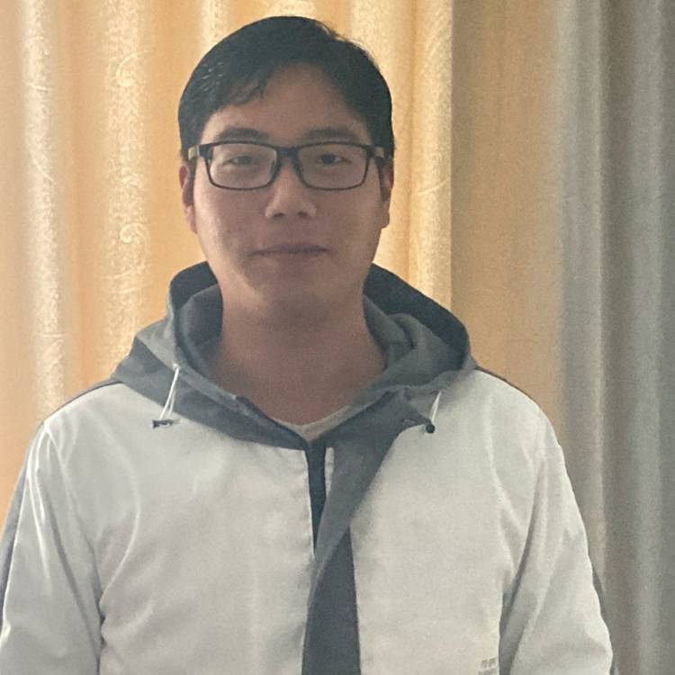 黄林木的照片
