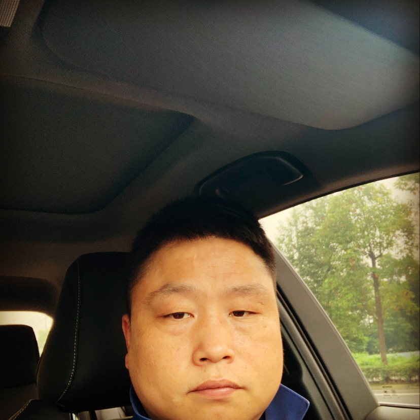 忧伤等待蝶舞的照片