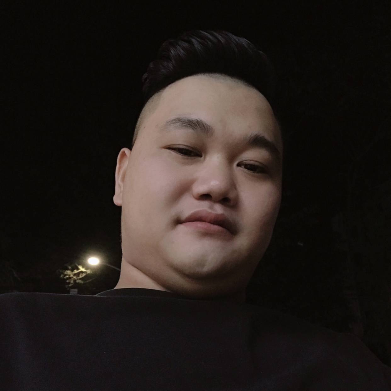 冷月吃醋華麗的照片