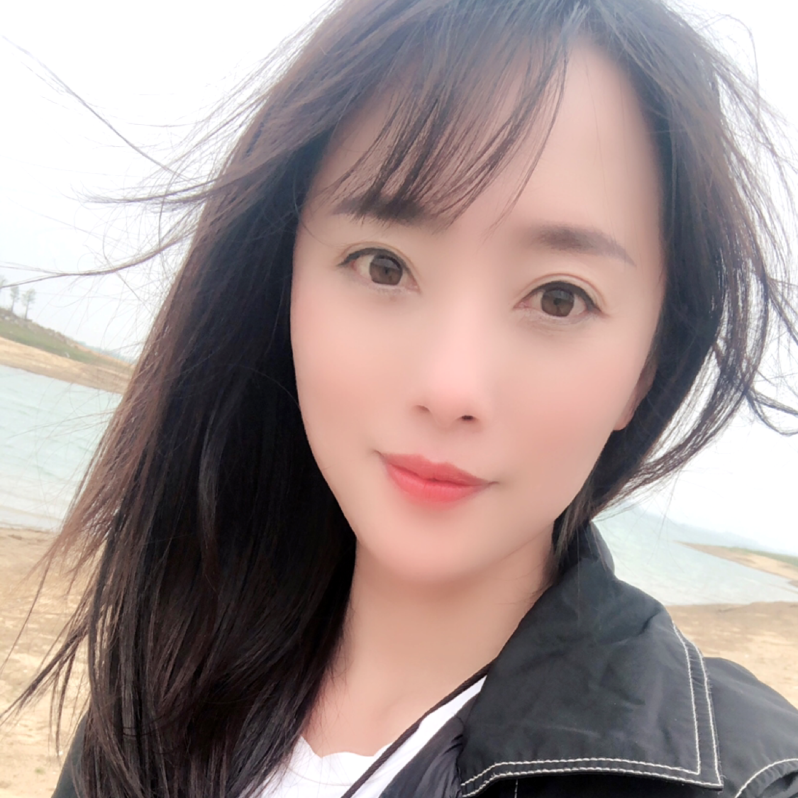 应丫儿的照片