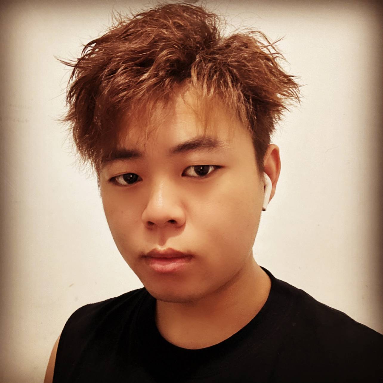 外向倾心小蝴蝶的照片