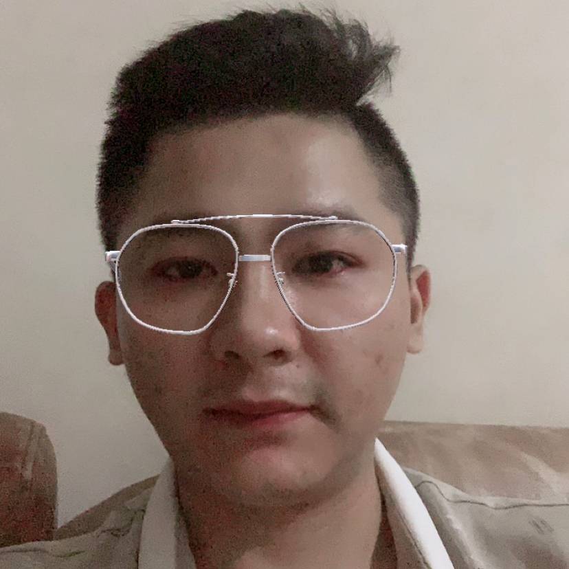 回眸一笑℃的照片
