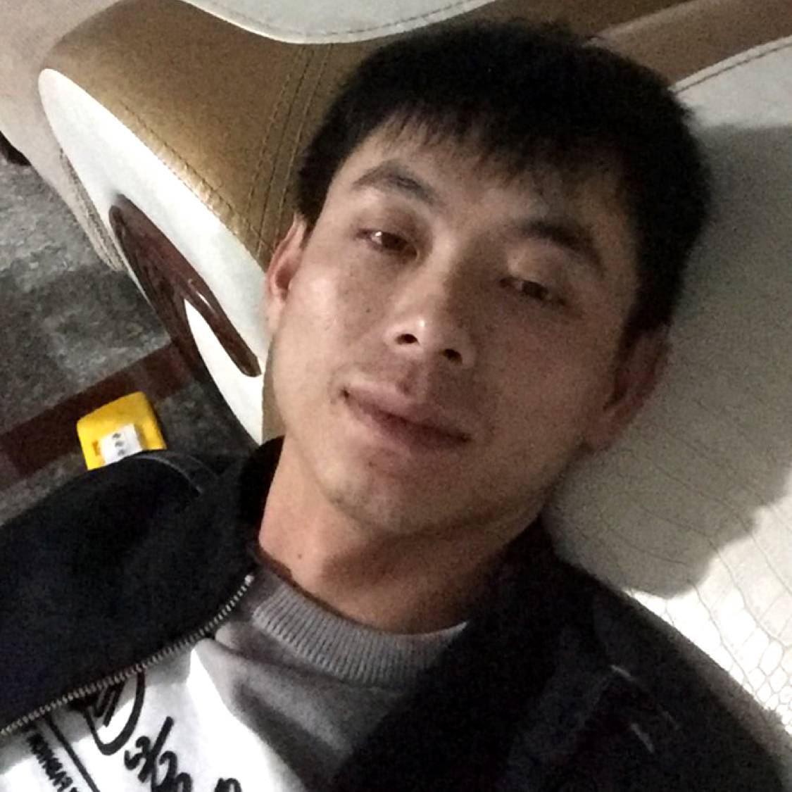 暖阳天真的照片