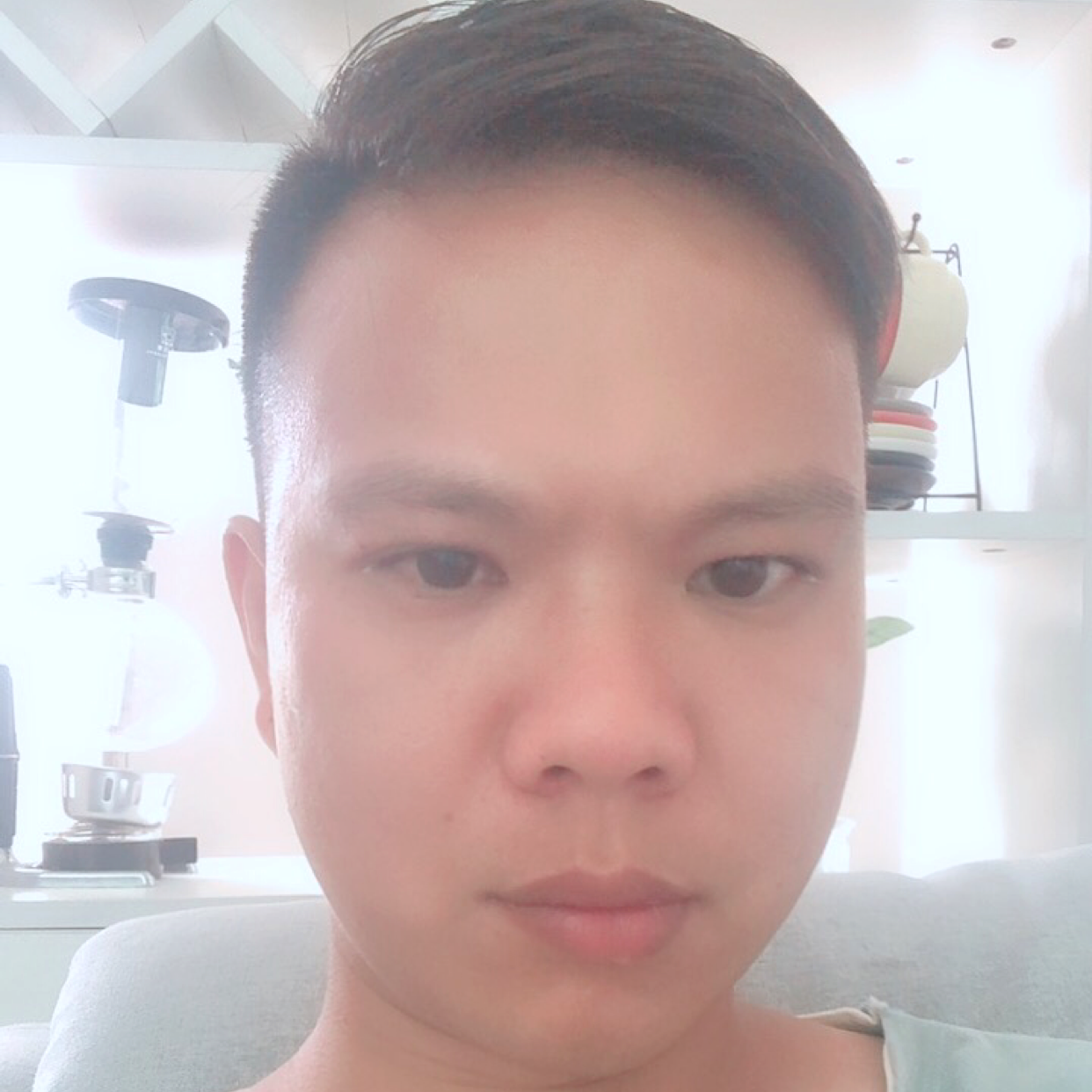 电灯胆多么寂灭的照片