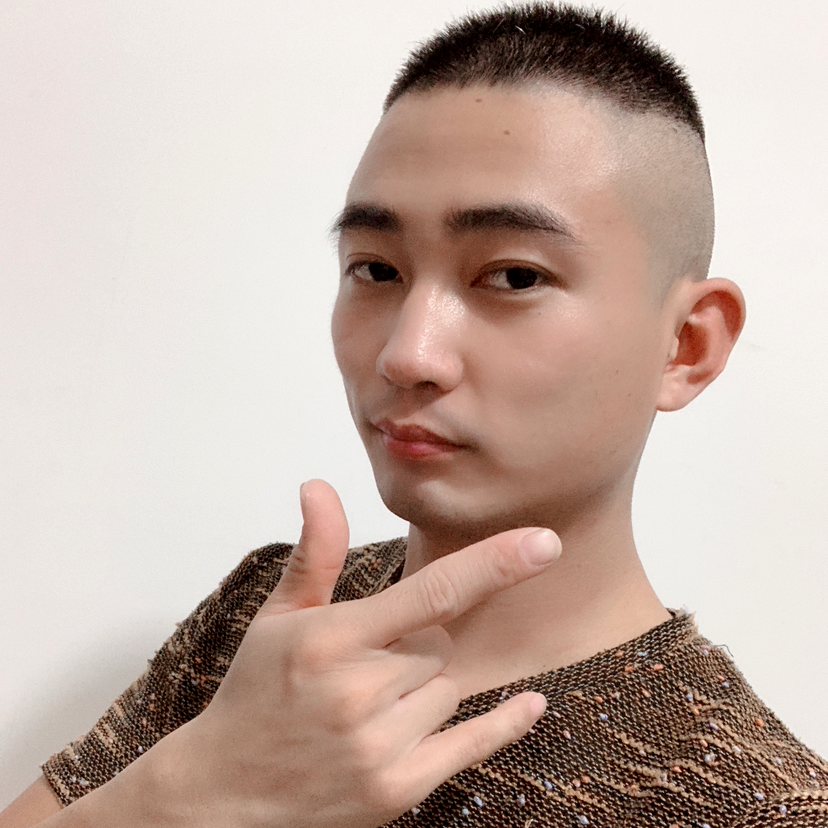水杯向霸气的照片