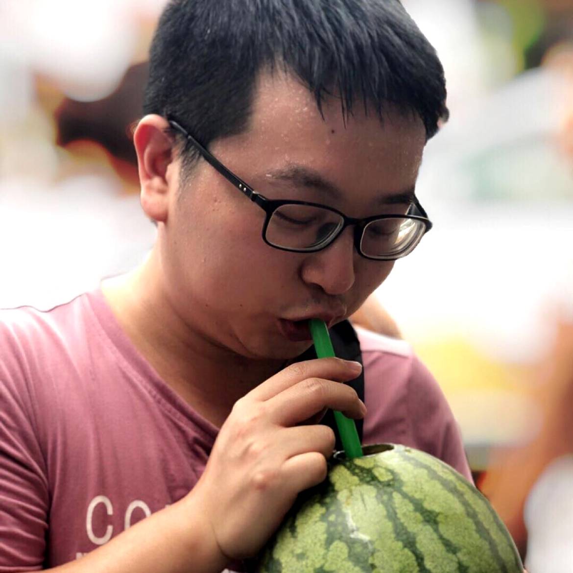 大门亮的照片