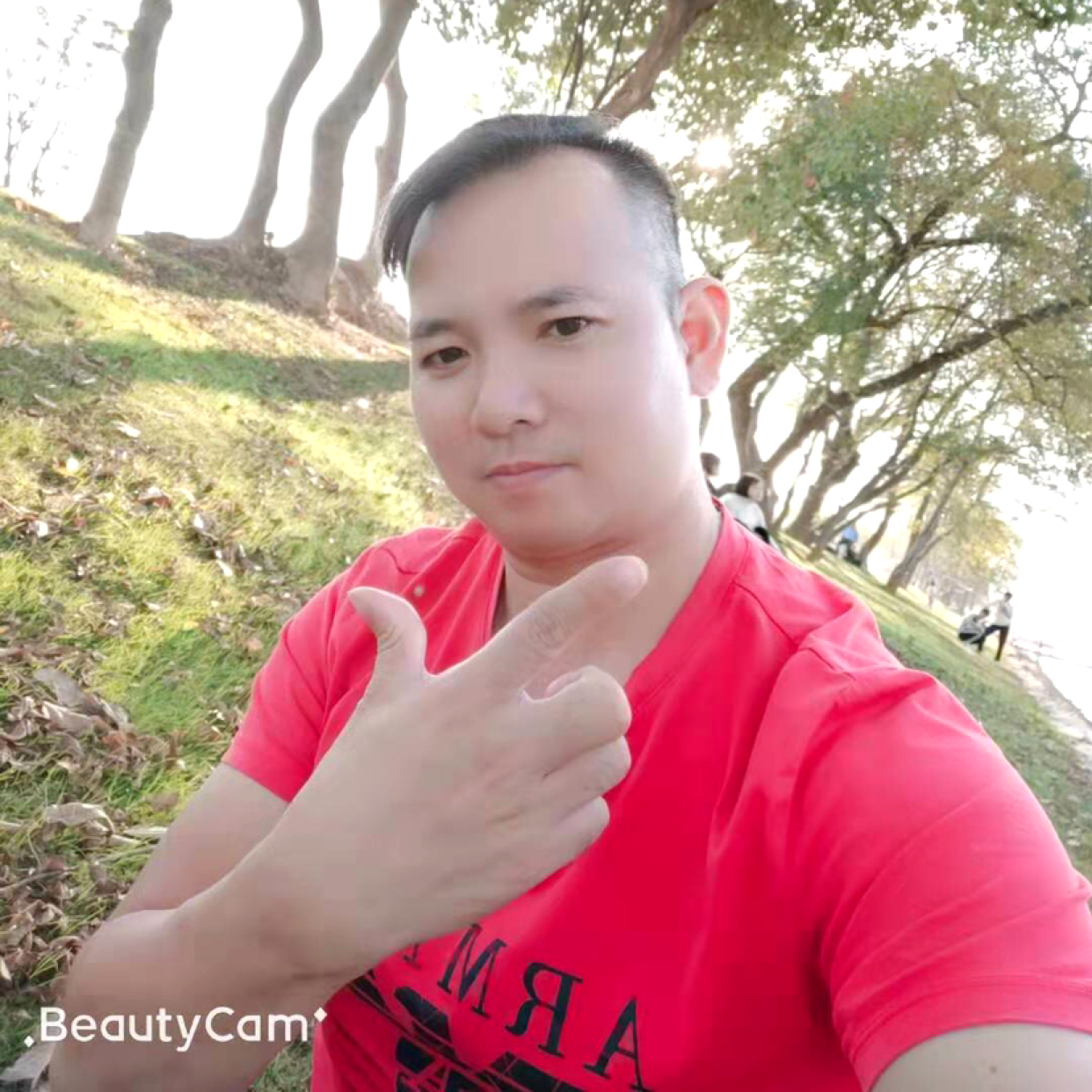 力都的照片
