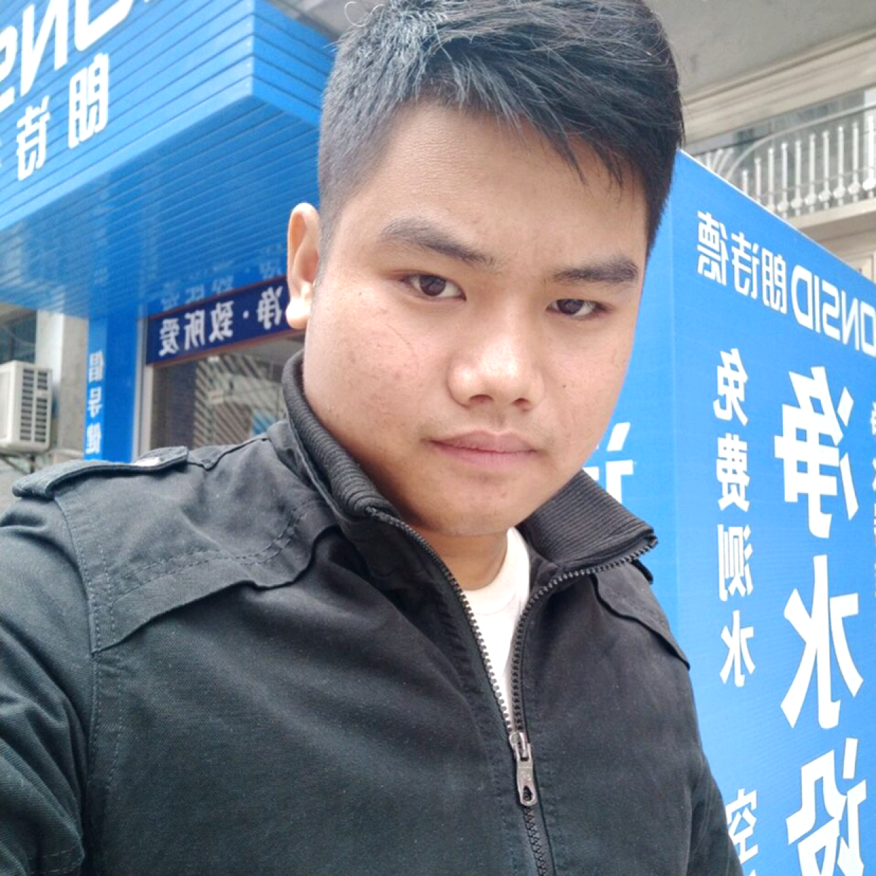 彼岸尊敬的照片