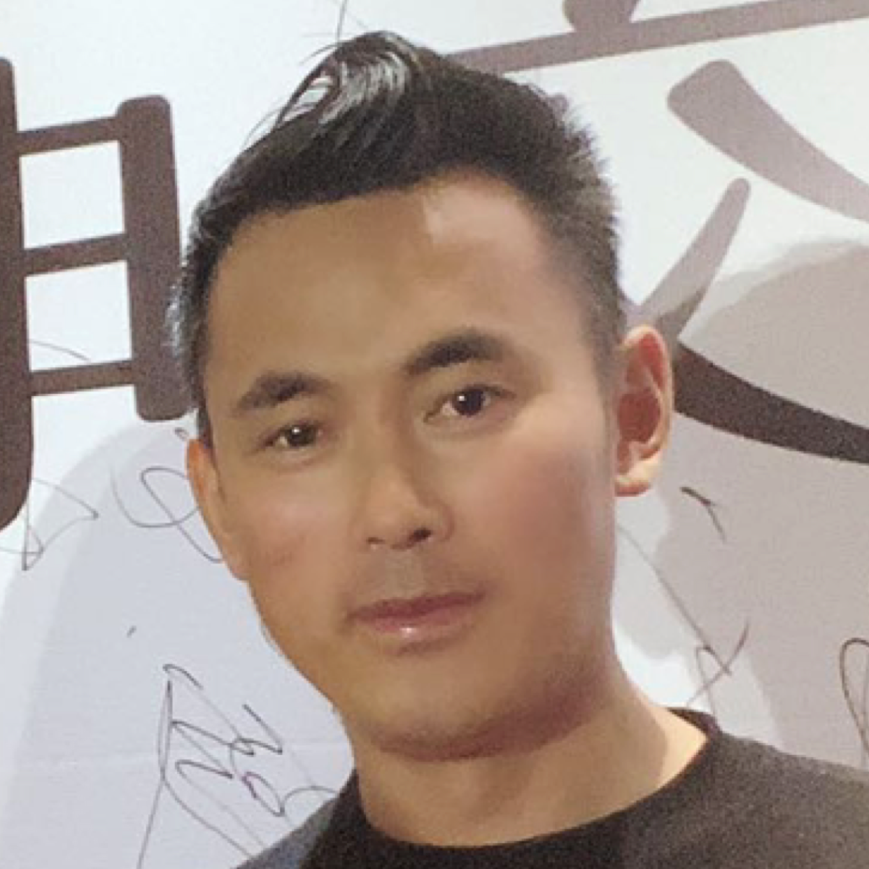 百圣王朝的照片