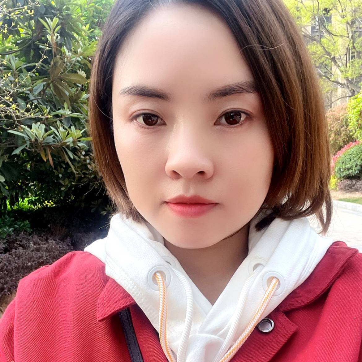 莫问默烟的照片