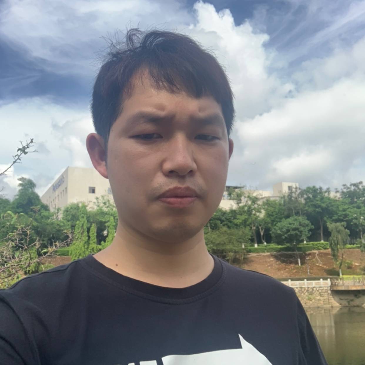 懵懂春媱的照片