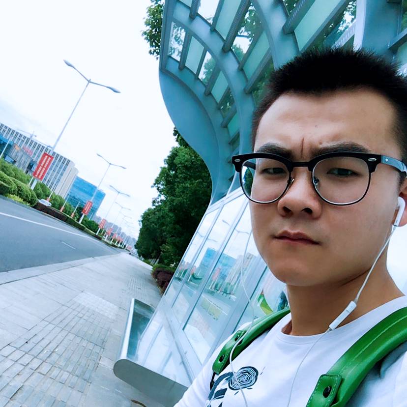 砖头不安的照片
