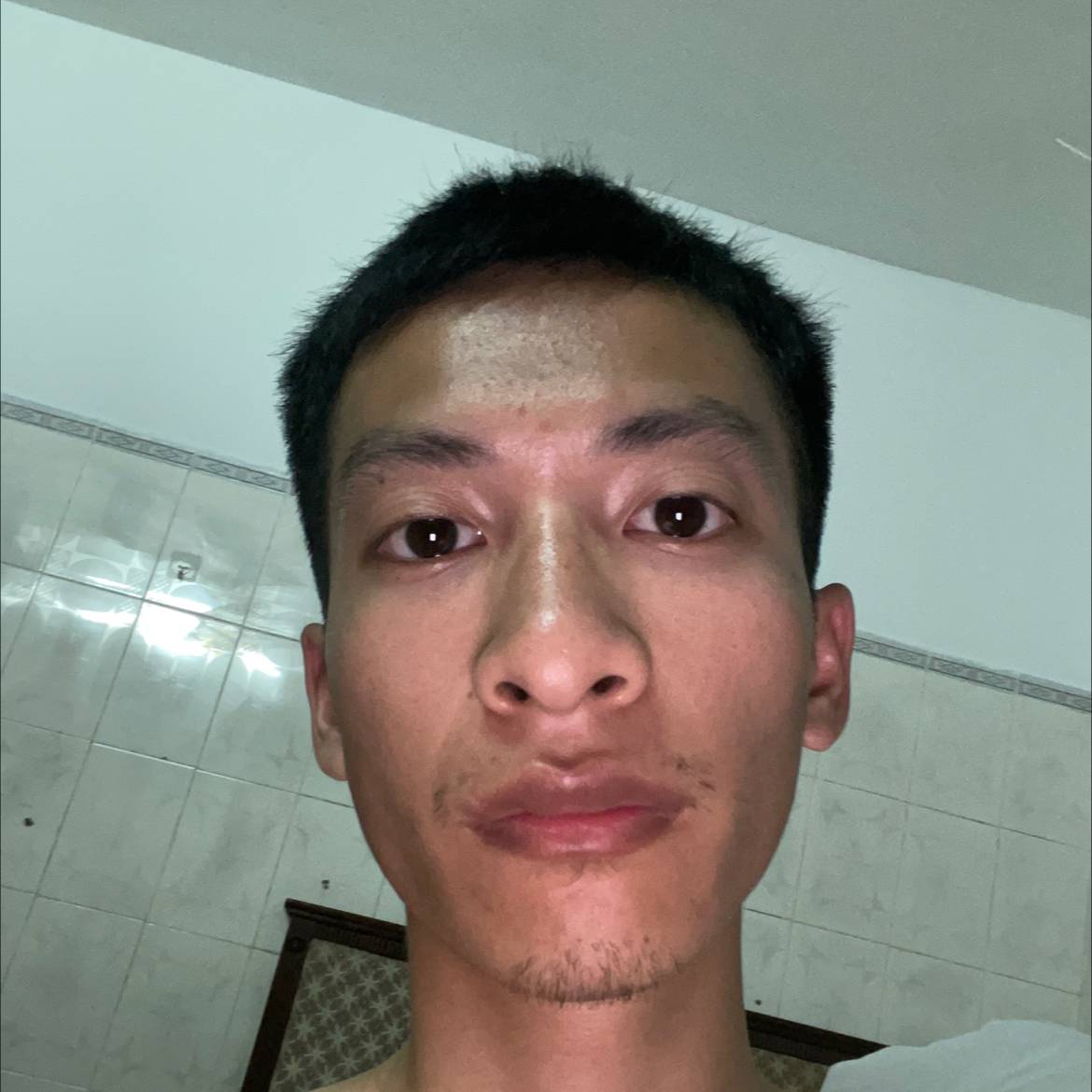 黄华庭的照片